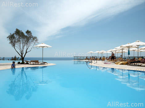 Oceania Club Resort 8